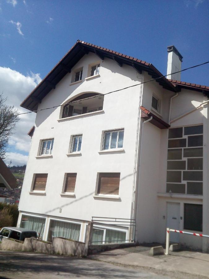 Appartement Cheminée à l'âtre, terrasse et Vue sur la montagne à Gérardmer Extérieur photo